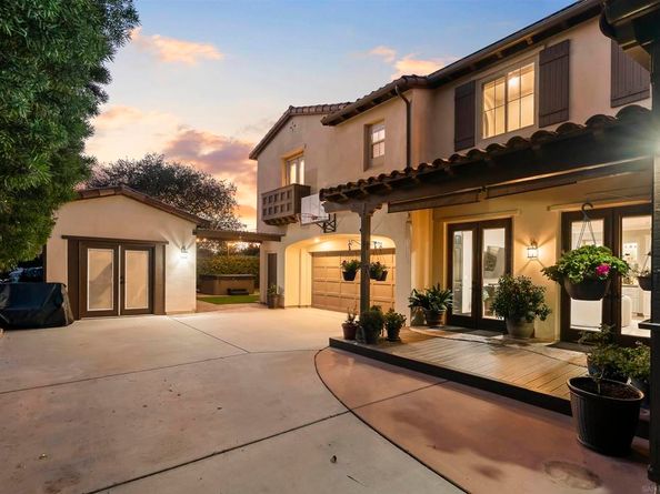 14582 Luna Media, San Diego CA 92127