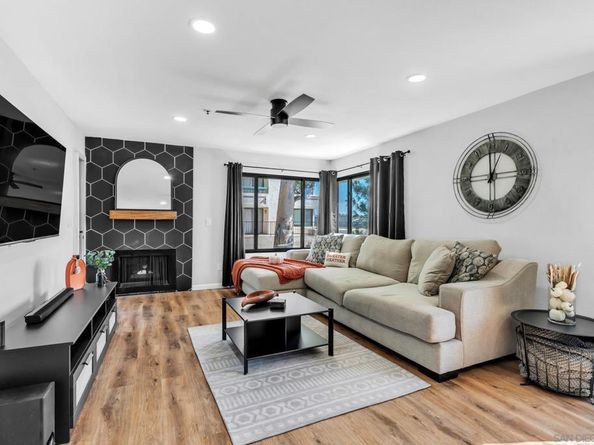 11233 Tierrasanta Blvd 30, San Diego CA 92124