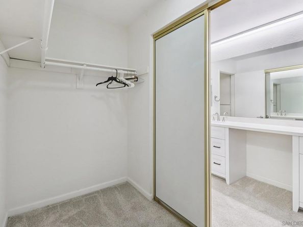 4064 Crystal Dawn Ln 206, San Diego CA 92122
