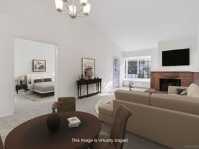 4064 Crystal Dawn Ln 206, San Diego CA 92122