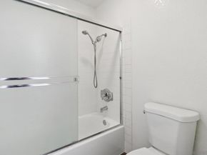 4064 Crystal Dawn Ln 206, San Diego CA 92122