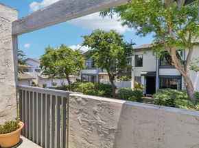 4064 Crystal Dawn Ln 206, San Diego CA 92122