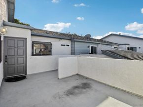 4064 Crystal Dawn Ln 206, San Diego CA 92122