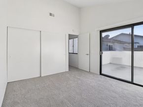 4064 Crystal Dawn Ln 206, San Diego CA 92122