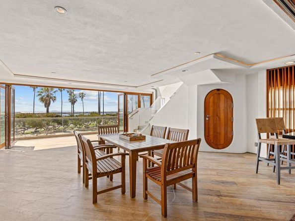 2617 Ocean Front Walk, San Diego CA 92109