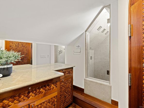 2617 Ocean Front Walk, San Diego CA 92109