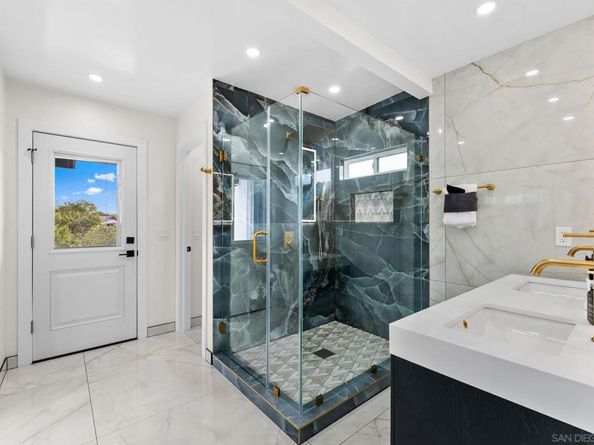 4961 E Mountain View Dr, San Diego CA 92116