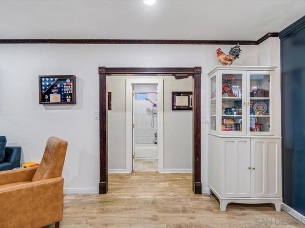 4367 McClintock St, San Diego CA 92105