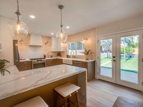 11384 Almazon St, San Diego CA 92129