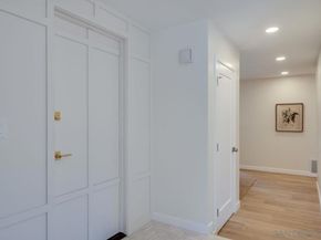 11384 Almazon St, San Diego CA 92129