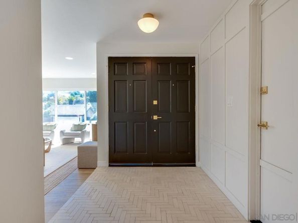 11384 Almazon St, San Diego CA 92129