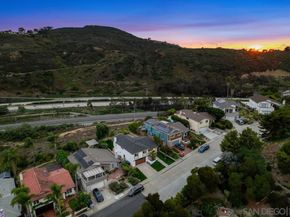 5522 Bloch St, San Diego CA 92122