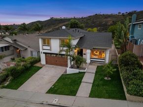 5522 Bloch St, San Diego CA 92122
