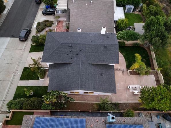 5522 Bloch St, San Diego CA 92122