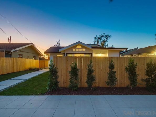 1750 Washington Pl, San Diego CA 92103