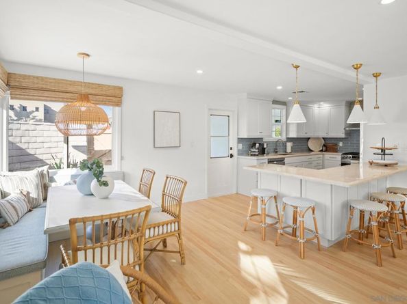 909 1st St, Coronado CA 92118