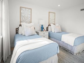 909 1st St, Coronado CA 92118