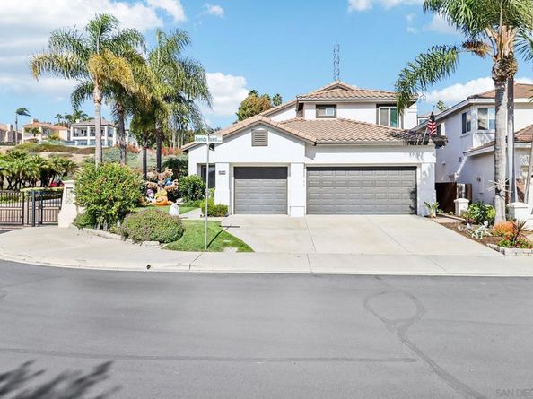 2904 Avenida Valera, Carlsbad CA 92009