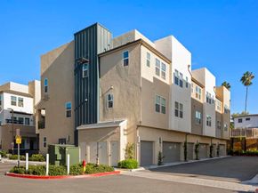 7621 University Avenue 102, La Mesa CA 91942