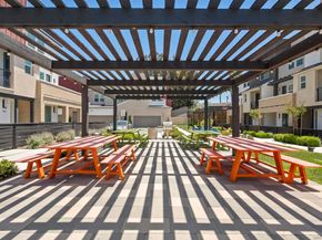 7621 University Avenue 102, La Mesa CA 91942