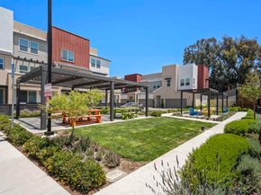 7621 University Avenue 102, La Mesa CA 91942