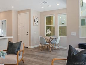 1938 Julie Dawn Pl, Escondido CA 92026