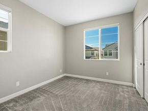 1938 Julie Dawn Pl, Escondido CA 92026