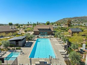 1938 Julie Dawn Pl, Escondido CA 92026