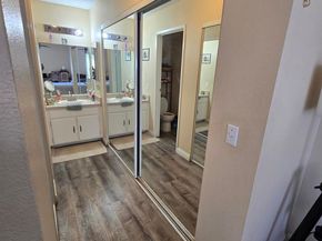 2566 White Oak Pl 6, Escondido CA 92027