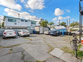 1276 W 22nd St, Los Angeles CA 90007