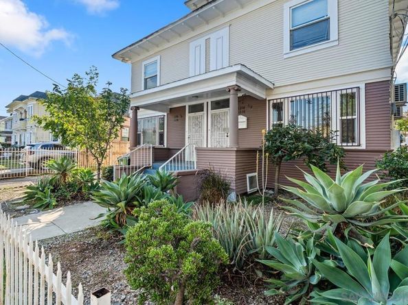 1276 W 22nd St, Los Angeles CA 90007