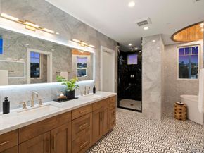 466 Westbourne St, La Jolla CA 92037