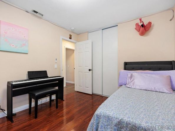 5014 El Mirlo, Oceanside CA 92057