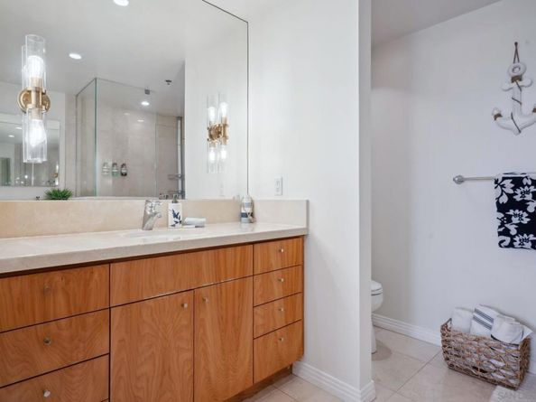 700 W Harbor Dr 705, San Diego CA 92101