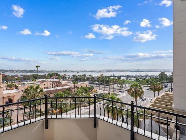 700 W Harbor Dr 705, San Diego CA 92101