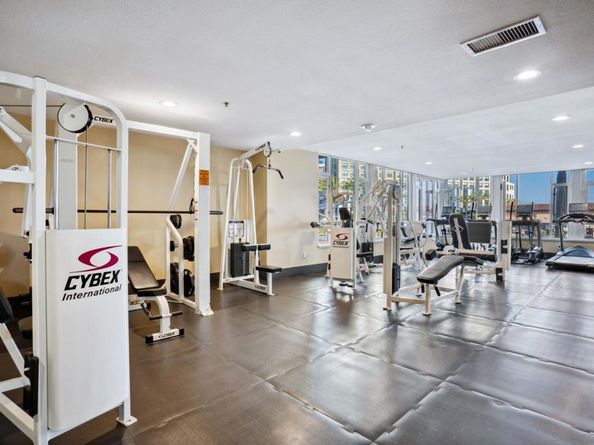 700 W Harbor Dr 705, San Diego CA 92101