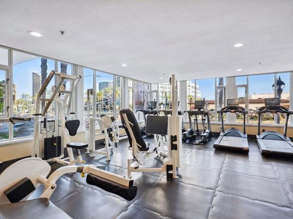 700 W Harbor Dr 705, San Diego CA 92101