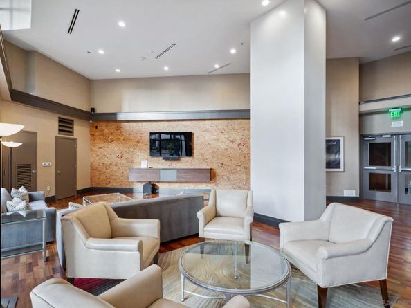 700 W Harbor Dr 705, San Diego CA 92101