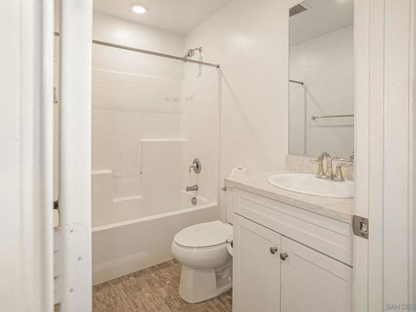 2840 Athens Rd 10, Chula Vista CA 91915