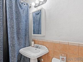 753 Jacumba St, San Diego CA 92114