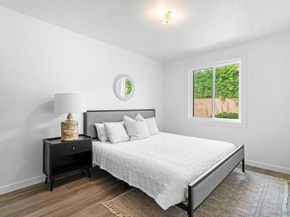 4972 Ensign St, San Diego CA 92117