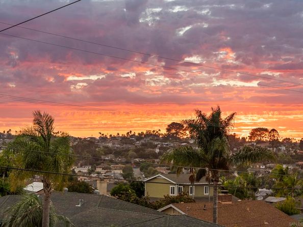 2175 Clove St, San Diego CA 92106