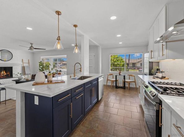 4182 Seri Street, San Diego CA 92117