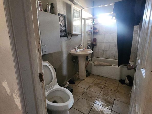 515 Iona Dr, San Diego CA 92114
