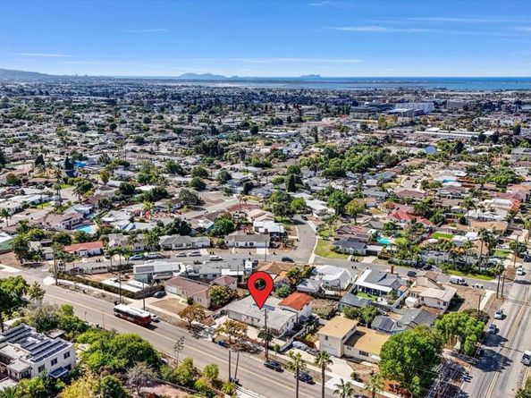 414 First Ave., Chula Vista CA 91910