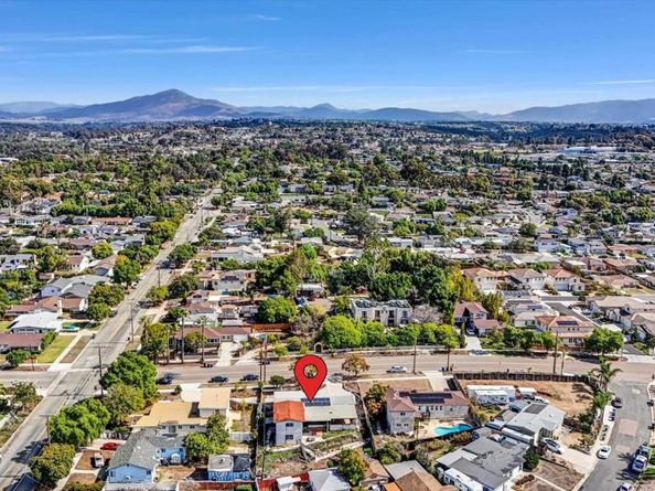 414 First Ave., Chula Vista CA 91910