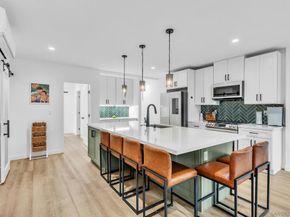 2146 Franklin Ave, San Diego CA 92113