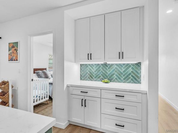 2146 Franklin Ave, San Diego CA 92113