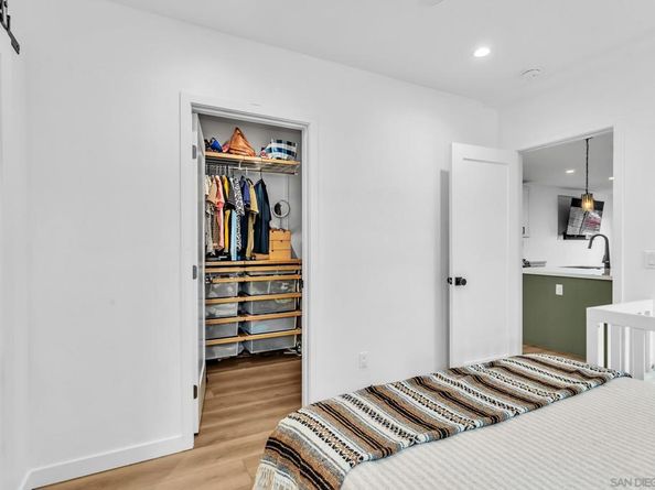 2146 Franklin Ave, San Diego CA 92113