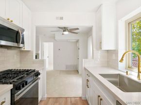 10668 Dabney Dr 122, San Diego CA 92126